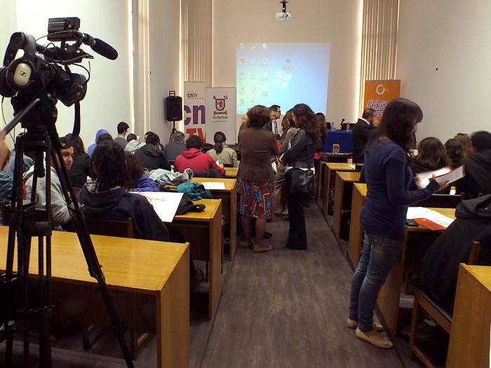 Importantes académicos de las Ciencias Sociales expusieron en Seminario de Educación Medial-Digital