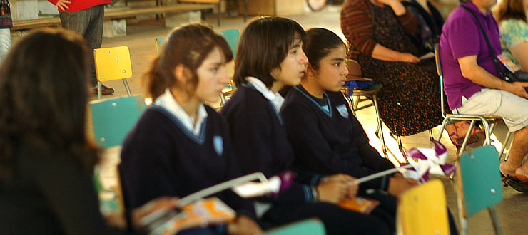 Muestras audiovisuales del CNTV encantaron a niños y adultos en el Maule